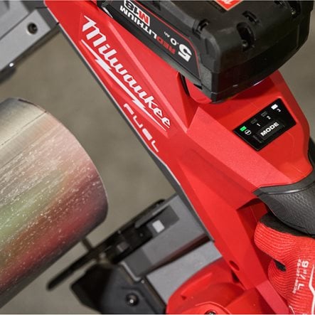 Milwaukee M18 FUEL™ Akku-Bandsäge M18FBS127-502C – Ansicht 4