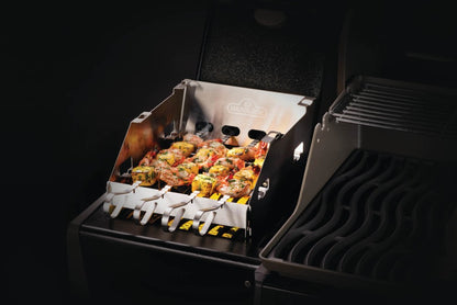 Napoleon® SIZZLE ZONE™ Windschutz klein – Ansicht 2