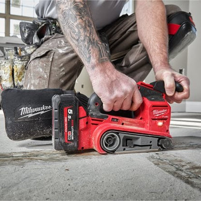 Milwaukee M18 FUEL™ Akku-Bandschleifer M18FBTS75-0 – Ansicht 3