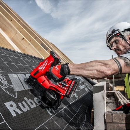 Milwaukee M18 FUEL™ Akku-Coil-Nagler M18FRCN45-302X – Ansicht 3