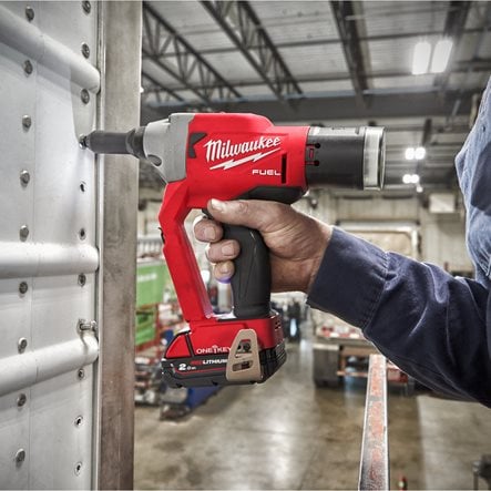 Milwaukee M18 FUEL™ ONE-KEY™ Akku-Blindnietgerät M18ONEFPRT-0X – Ansicht 3