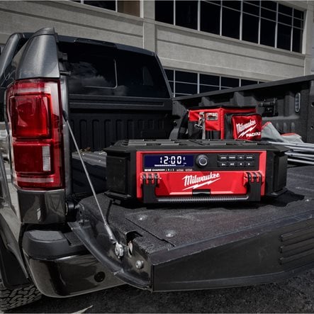 Milwaukee M18™ PACKOUT™ Netz-/Akku-Radio DAB+ M18PRCDAB+-0 – Ansicht 2